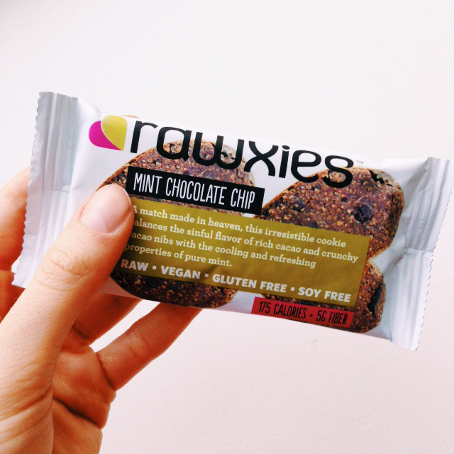 MintChocChipRAWXIEsnacks